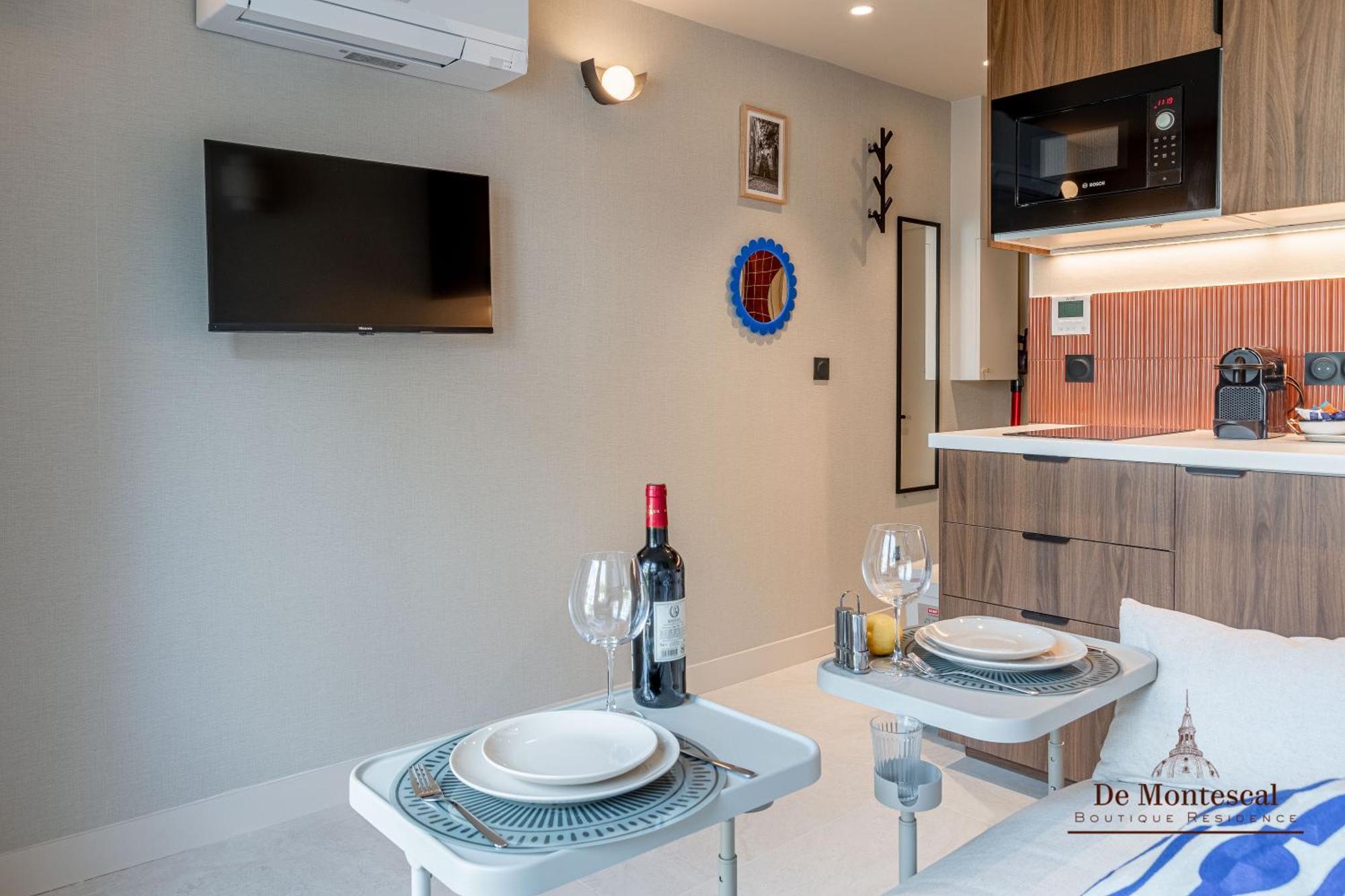De Montescal- Montparnasse Central With Ac 11 To 14M2 Studio In A Prime Location Parijs Buitenkant foto