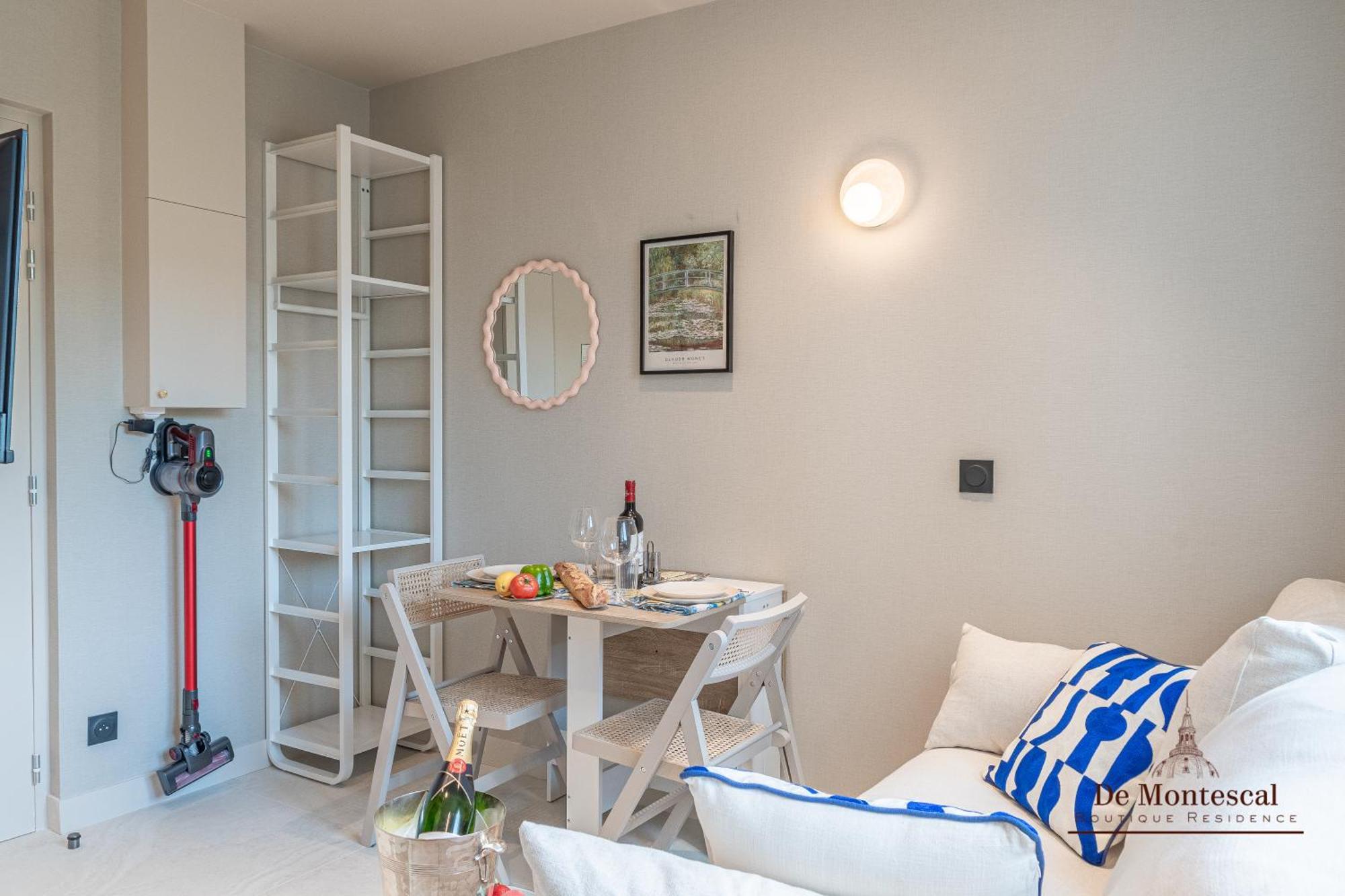 De Montescal- Montparnasse Central With Ac 11 To 14M2 Studio In A Prime Location Parijs Buitenkant foto