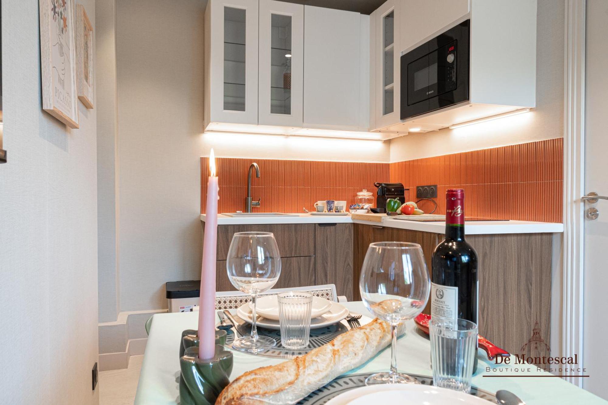 De Montescal- Montparnasse Central With Ac 11 To 14M2 Studio In A Prime Location Parijs Buitenkant foto